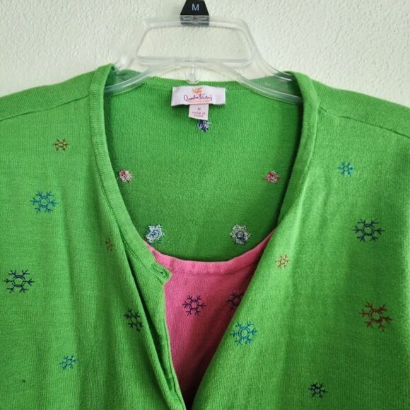 Quacker Factory Womens Green Pink 2 Piece Cardigan Sweater Snowflake Size M - Picture 2 of 4